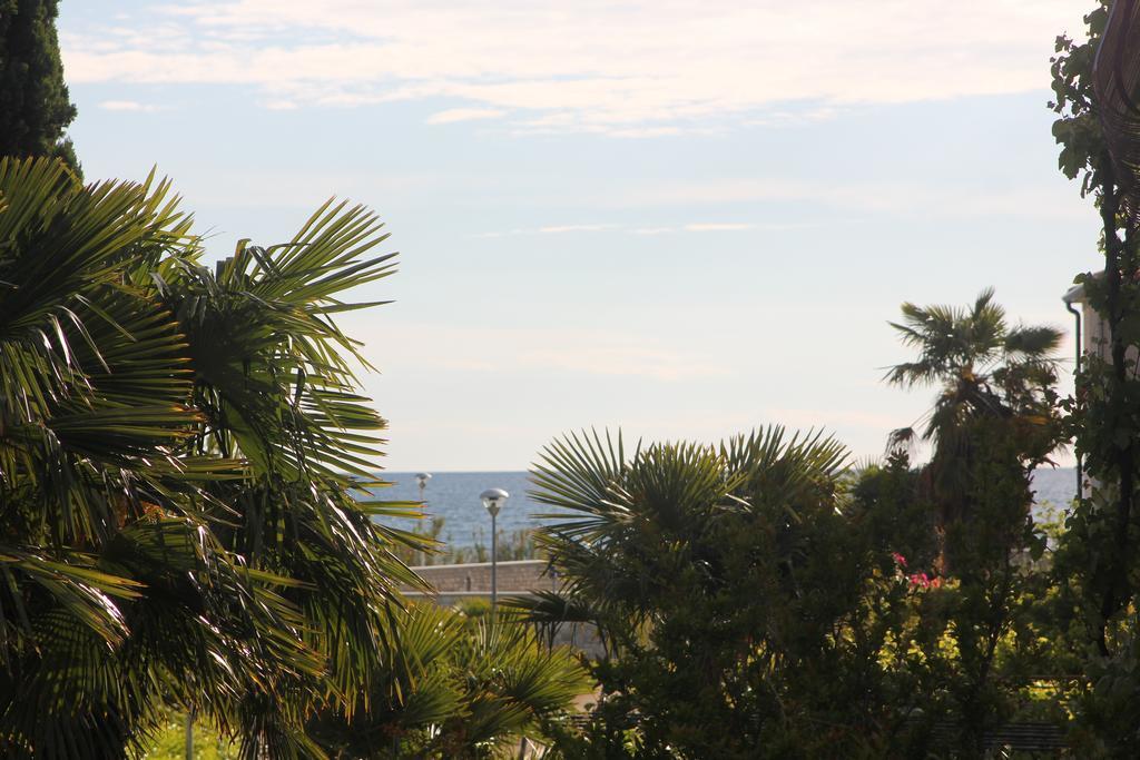 Apartments Neno Umag Bagian luar foto