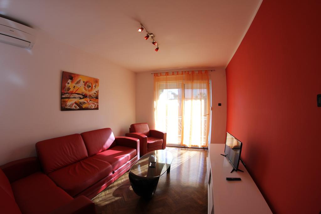 Apartments Neno Umag Bagian luar foto